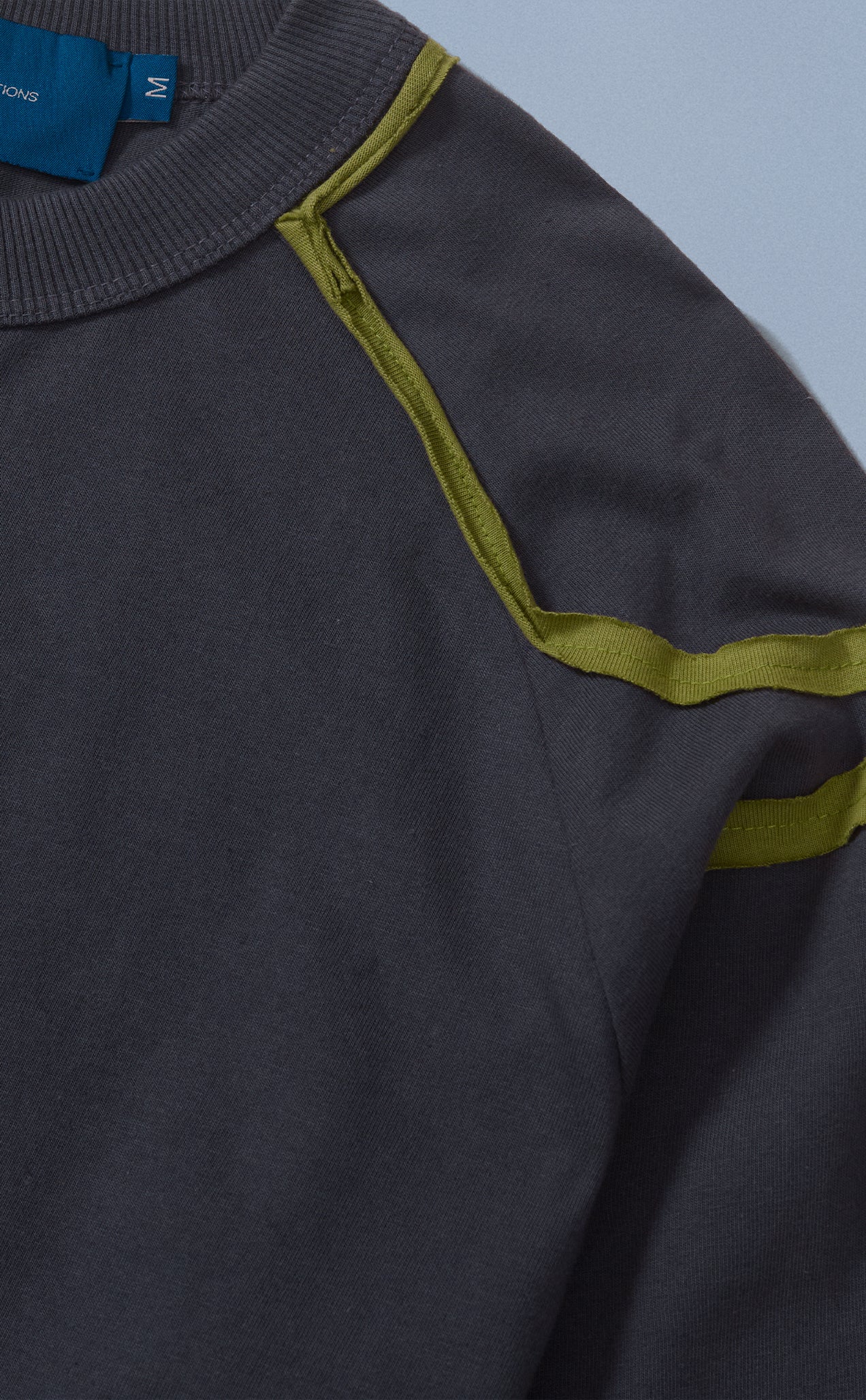 CAMISETA QC VECTOR BOXY ML CHUMBO