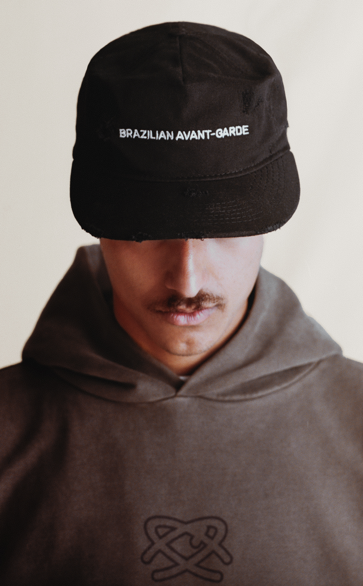 BONÉ AVANT-GARDE PRETO