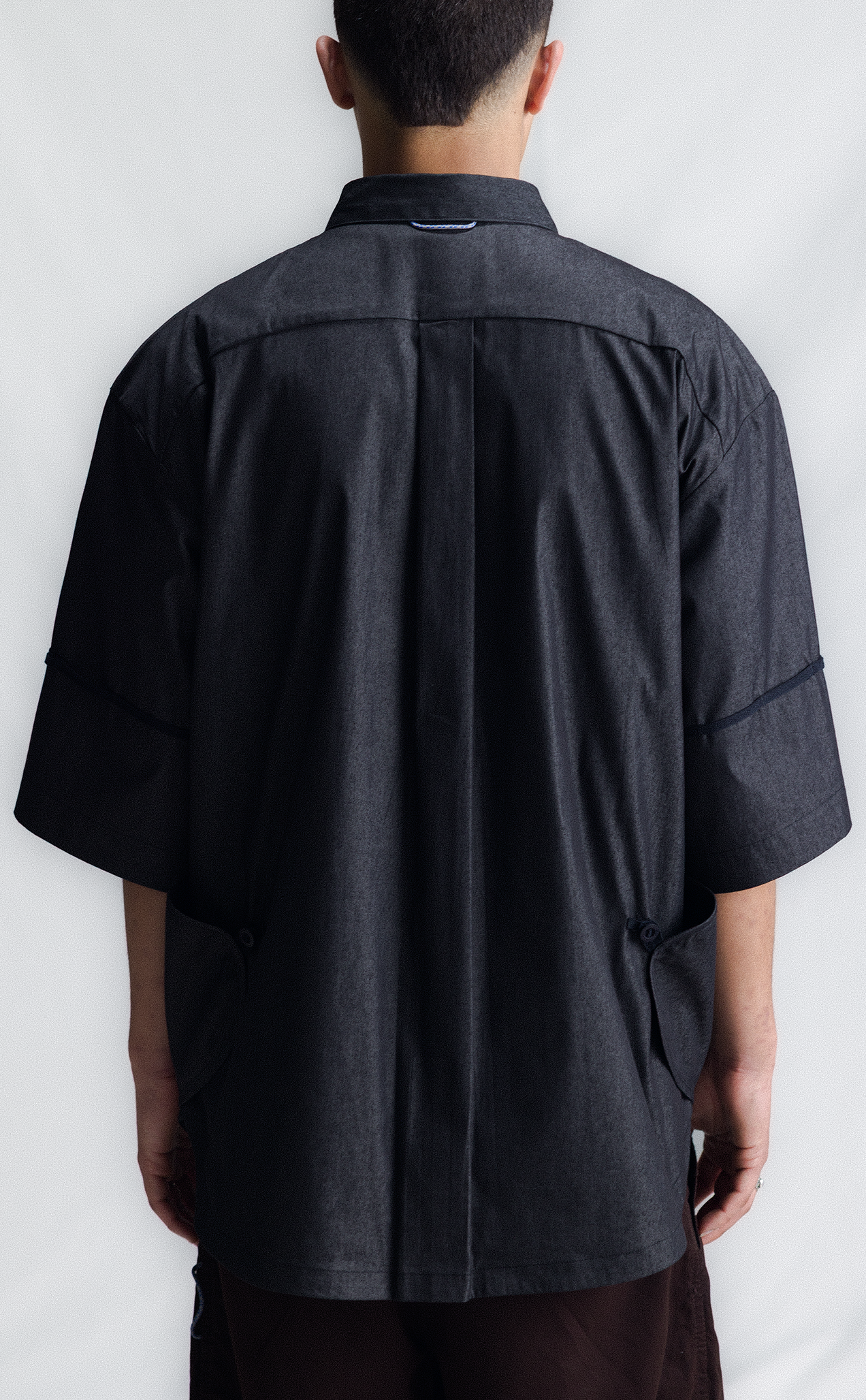 MOTIF SHORTSLEEVE SHIRT PRETO