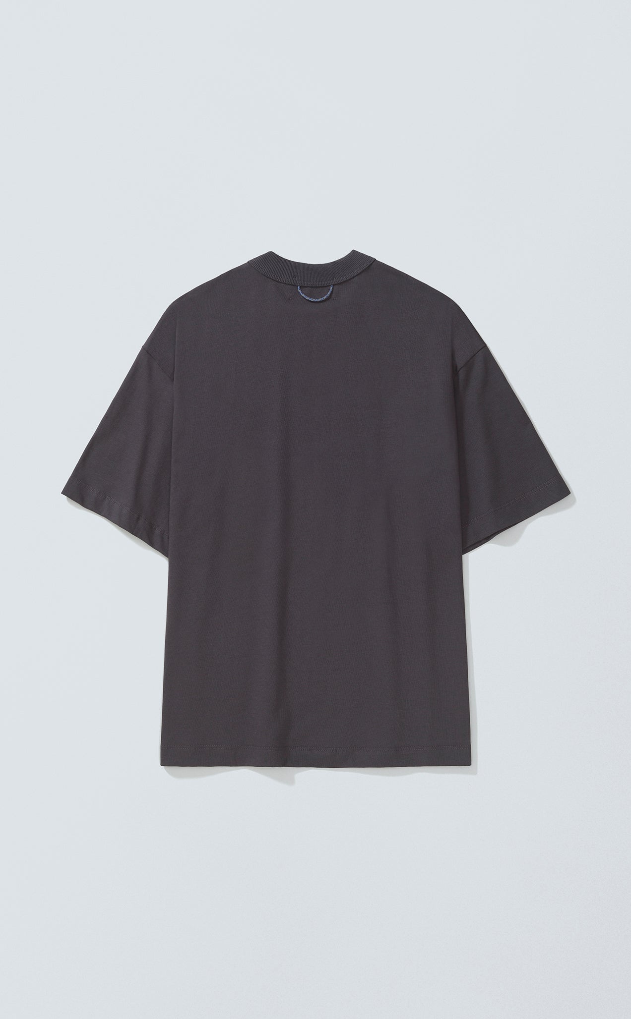 T-SHIRT QUADRO TRIBE BOXY DARK GREY