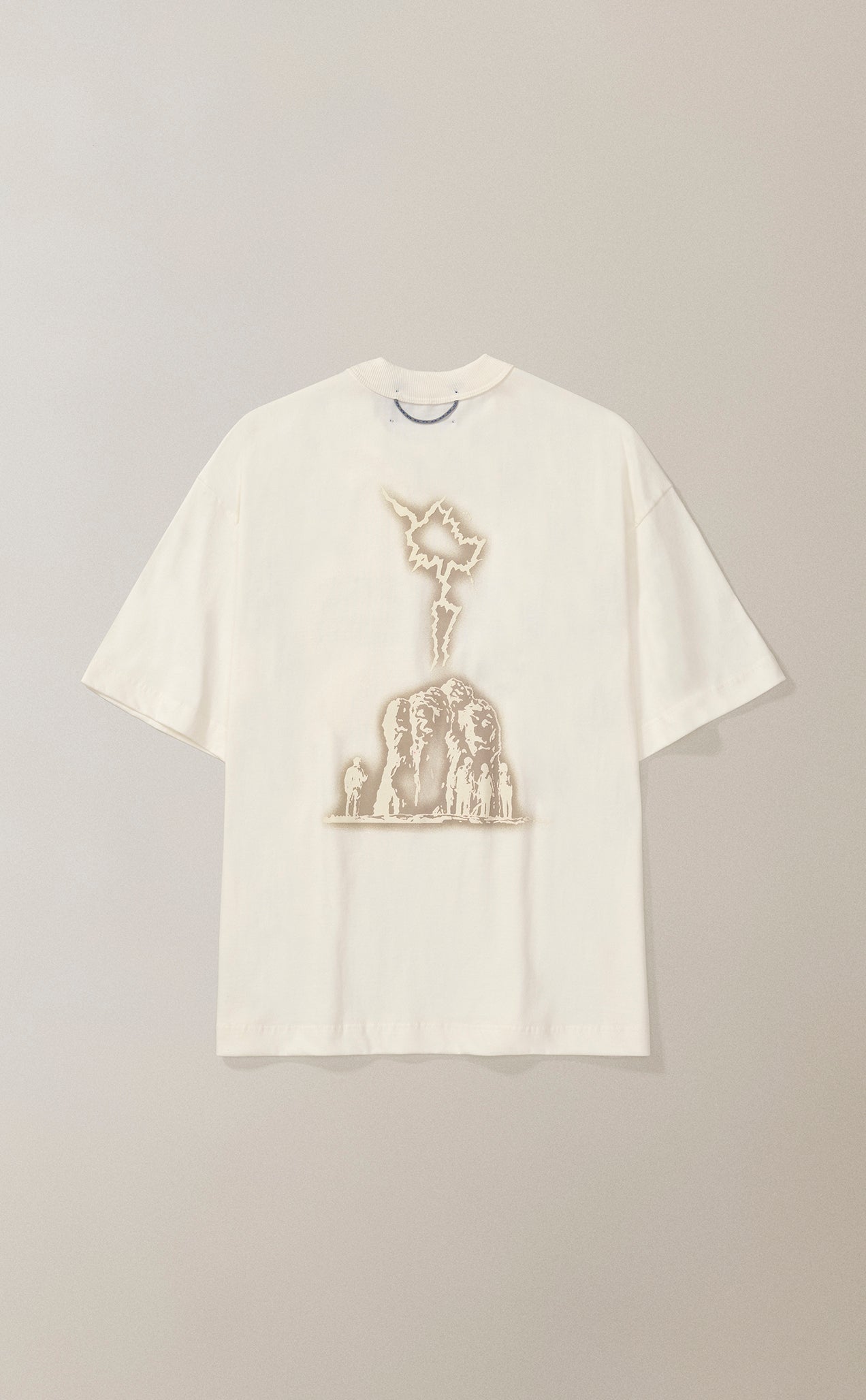 CAMISETA QC ARQUEOLOGOS BOXY OFF WHITE
