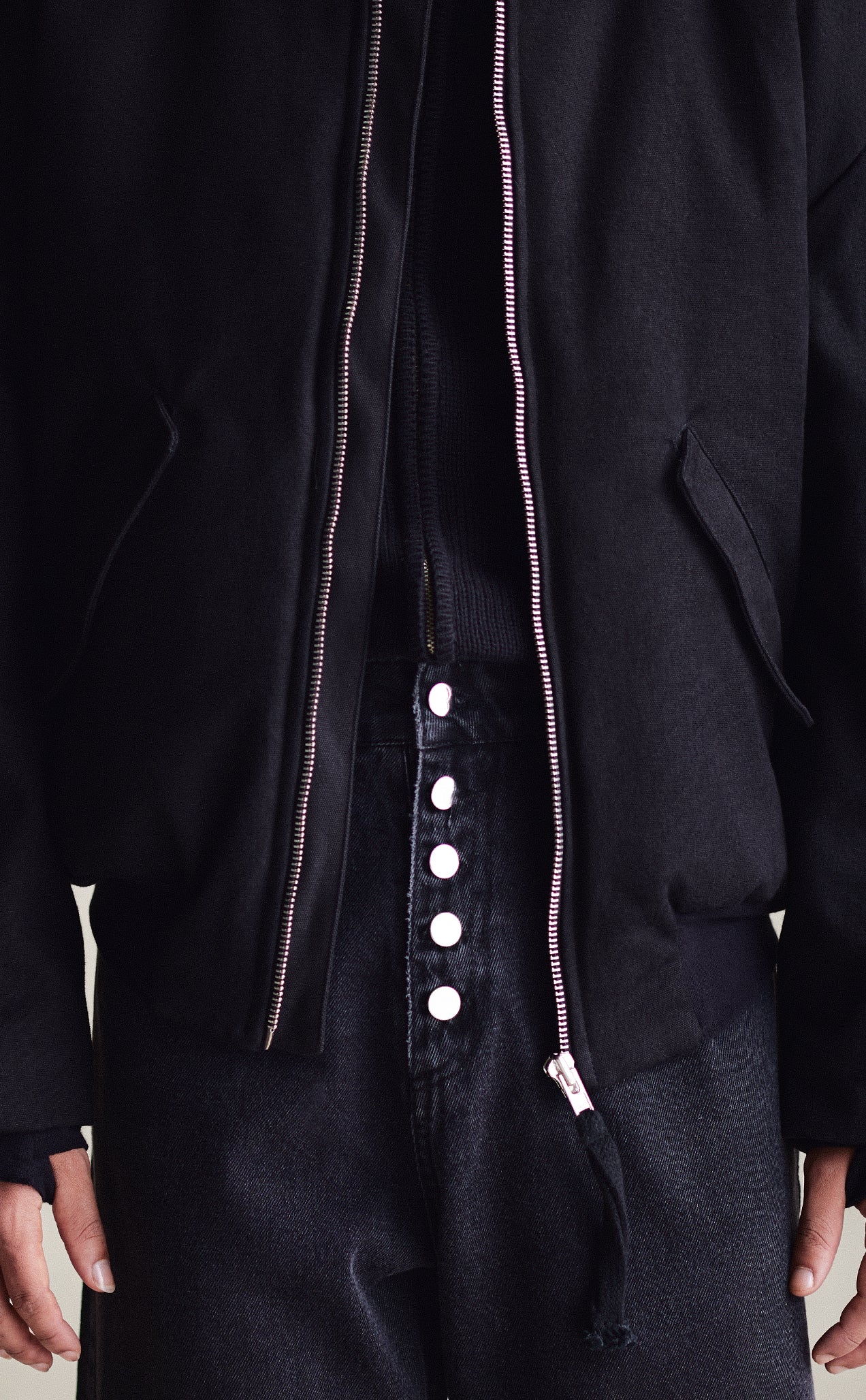 JAQUETA BOMBER GORO PRETO