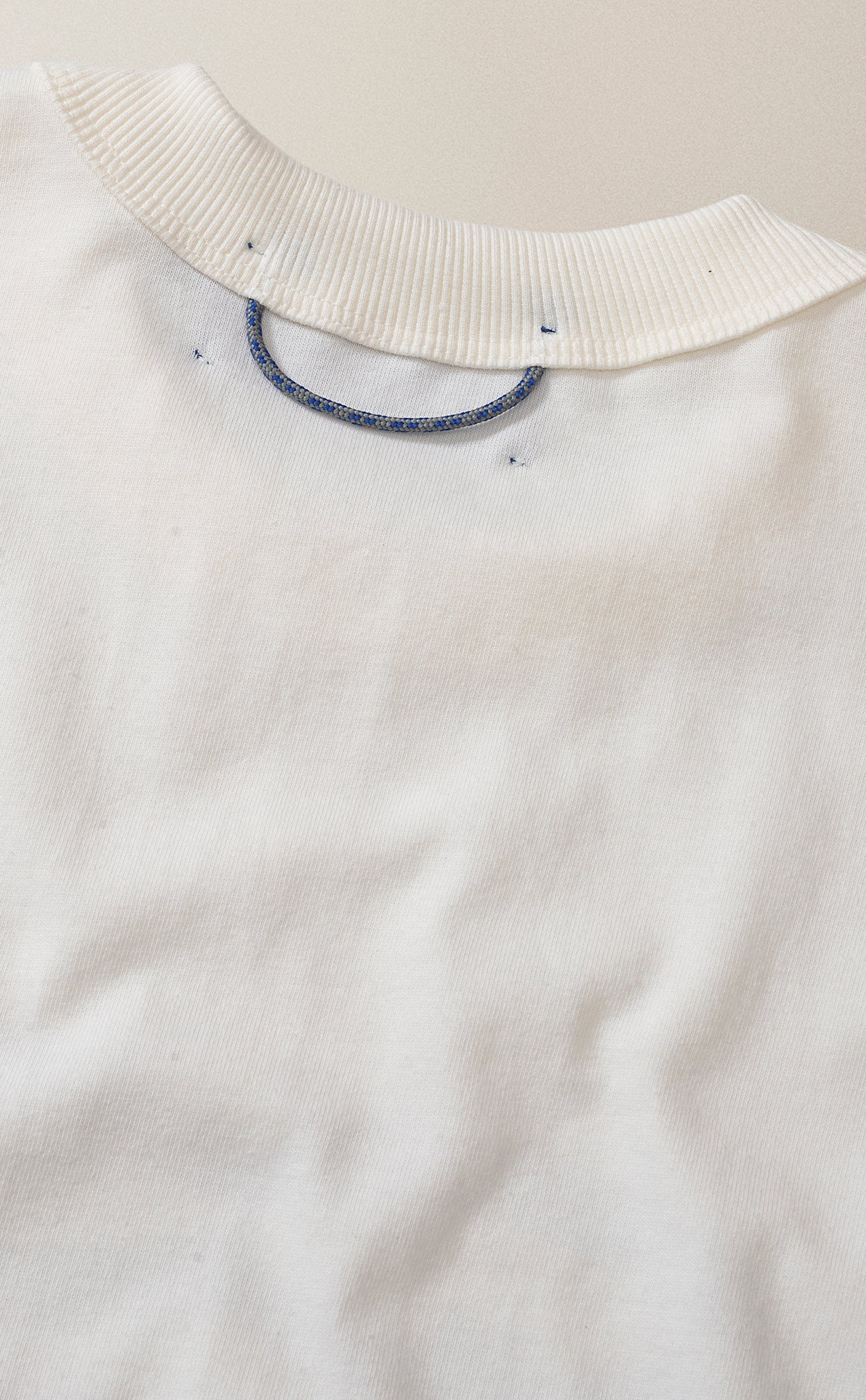 CAMISETA QC SPIKES BOXY OFF WHITE
