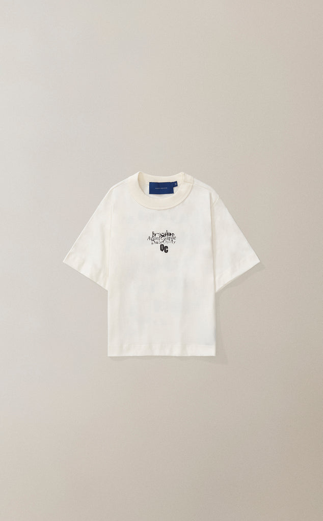 CAMISETA QC FIODOR BABY TEE OFF WHITE