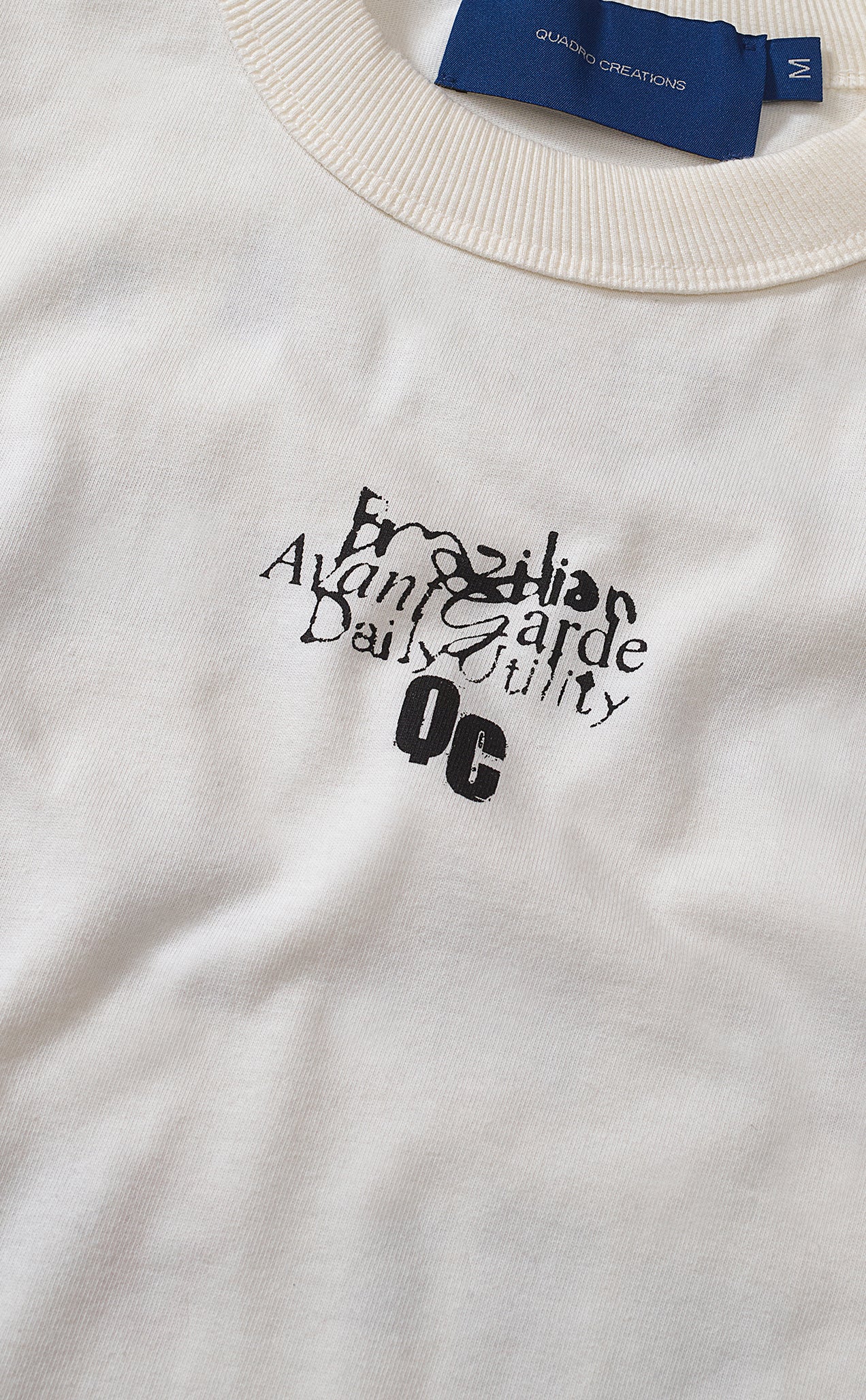 CAMISETA QC FIODOR BABY TEE OFF WHITE