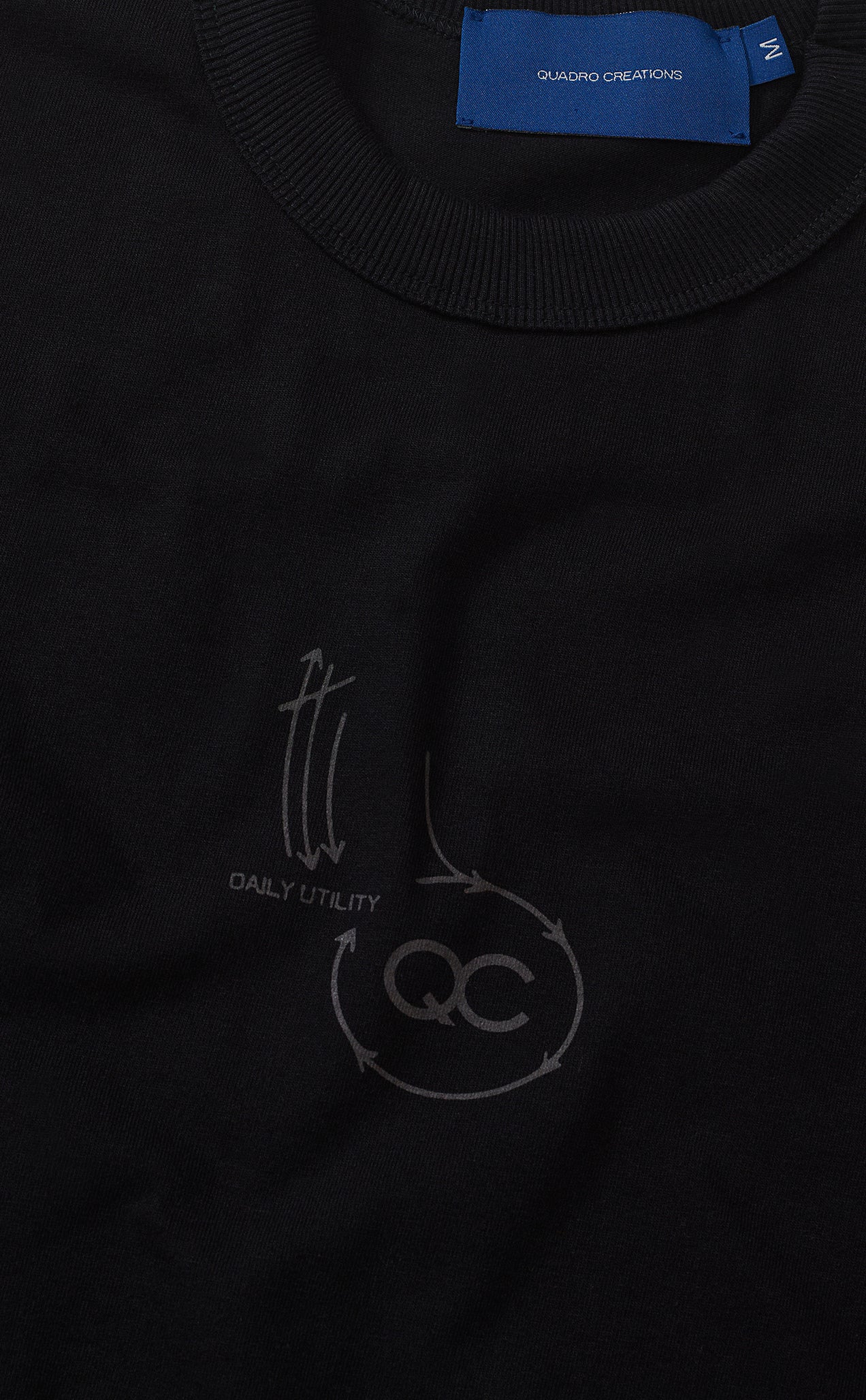 CAMISETA QC GENES BOXY PRETO