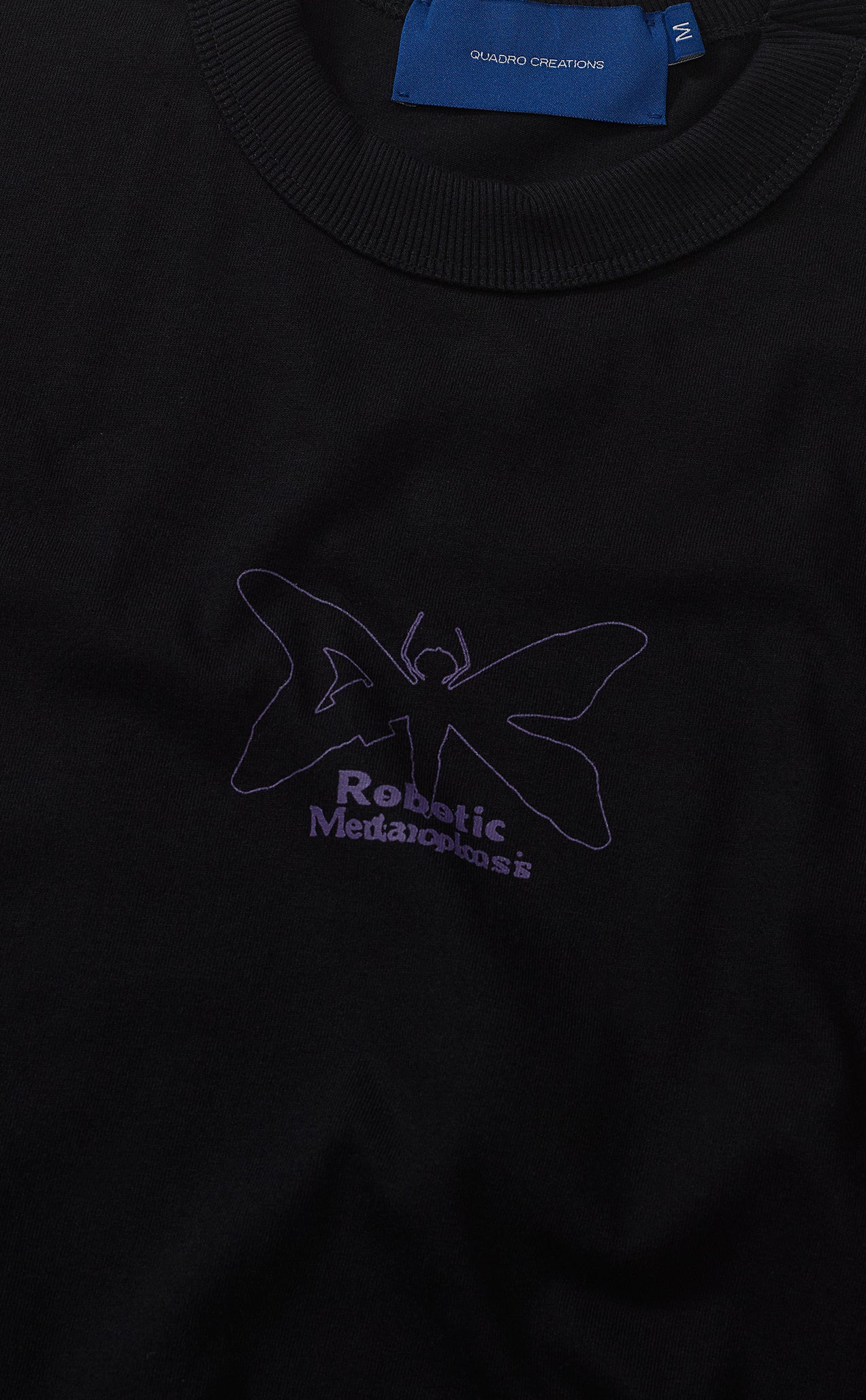 CAMISETA QC METAMORFOSE BOXY PRETO