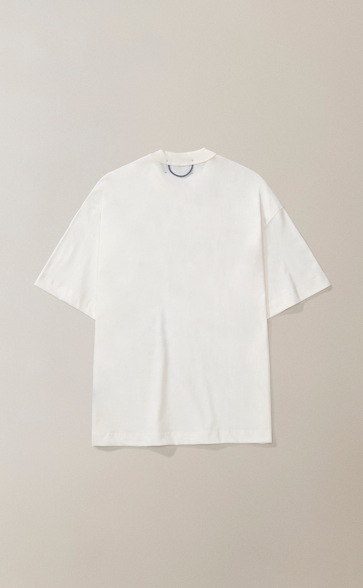CAMISETA QC SPIKES BOXY OFF WHITE