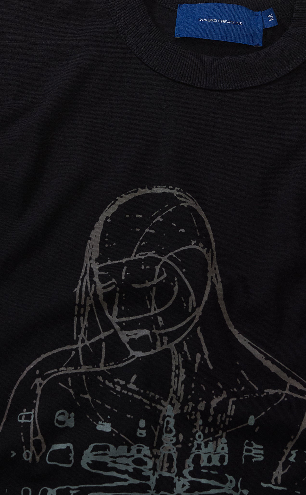 CAMISETA QC PARTICULAS BOXY PRETO