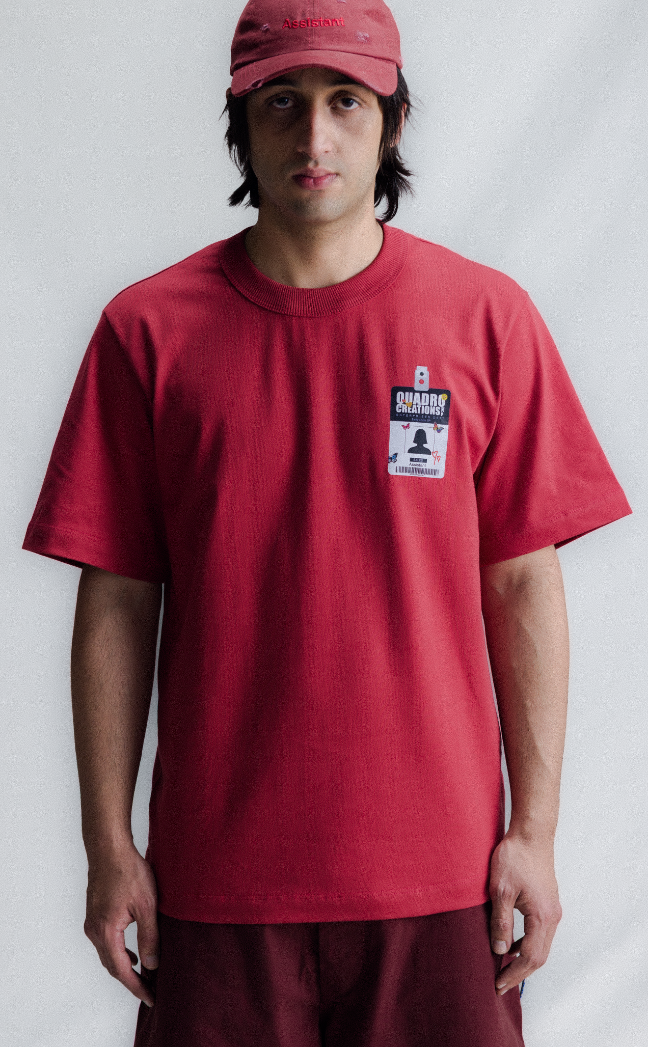TSHIRT FRAME ASSISTANT BADGE REGULAR RED