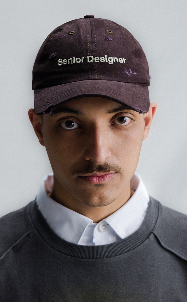 SENIOR DESIGNER DAD HAT CAFÉ