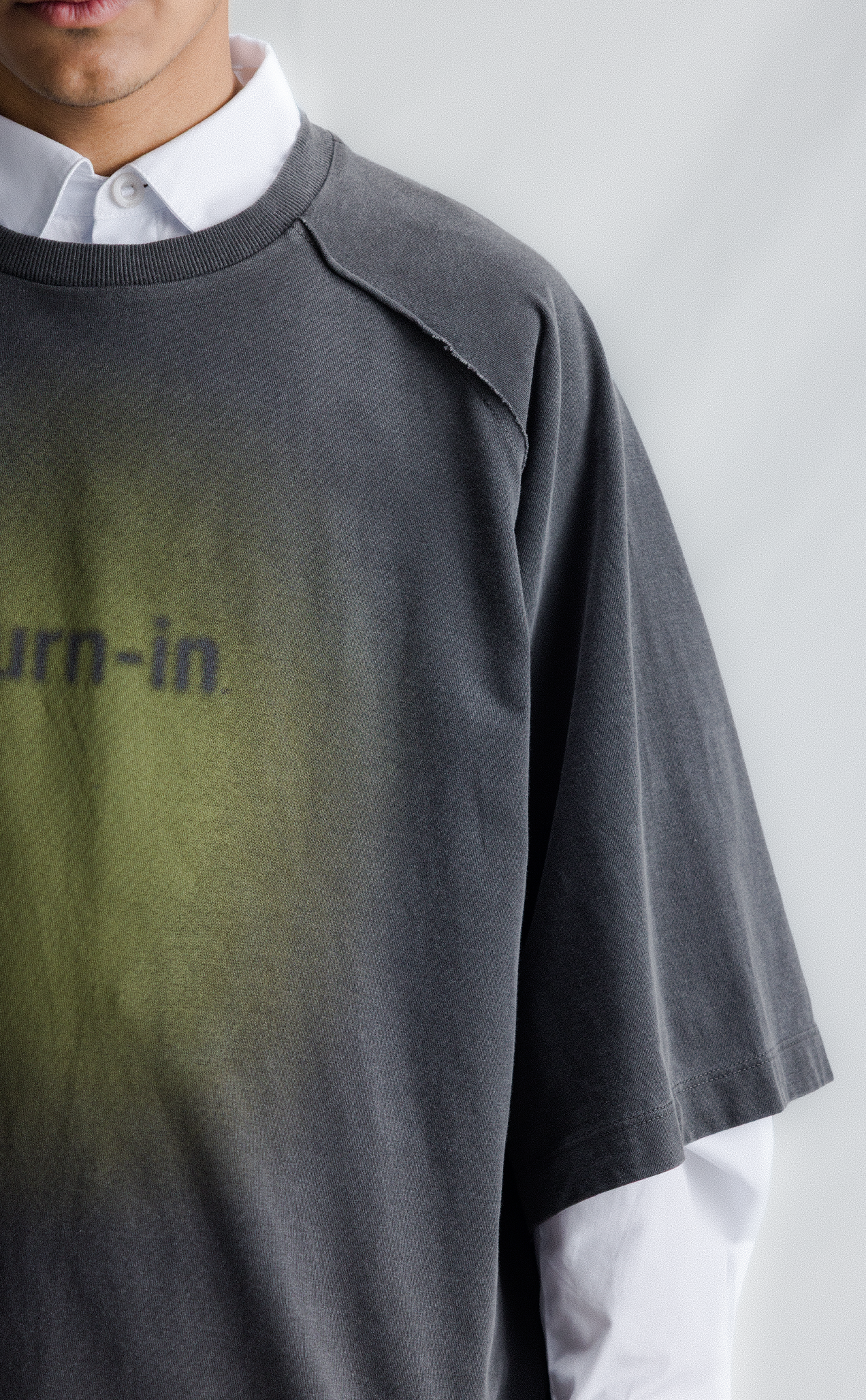 T-SHIRT BURN-IN OVERSIZED RAGLAN STONED ACID GREEN