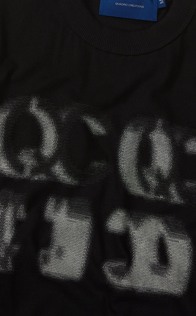 CAMISETA QC BITMAP BOXY PRETO