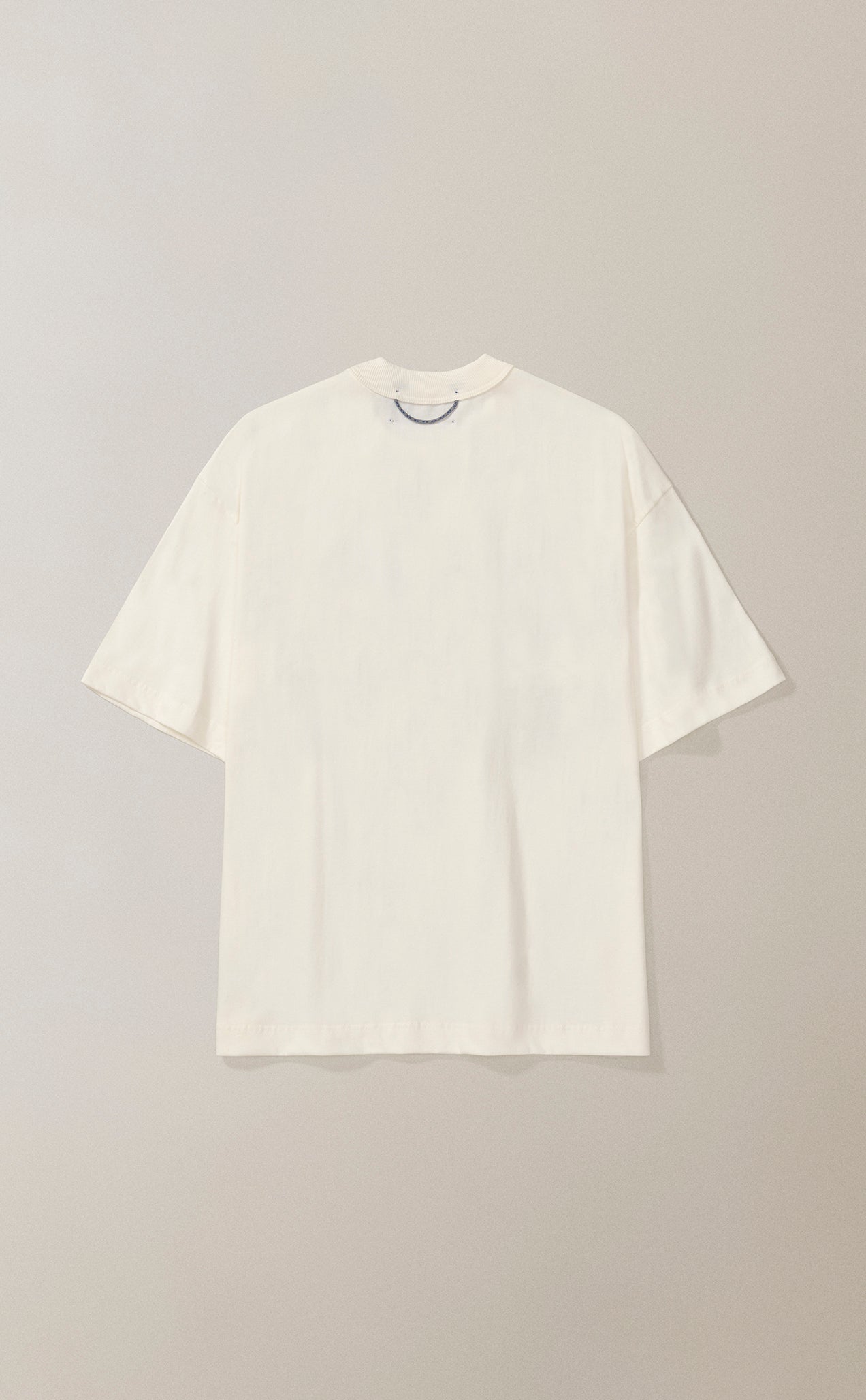 CAMISETA QC BITMAP BOXY OFF WHITE
